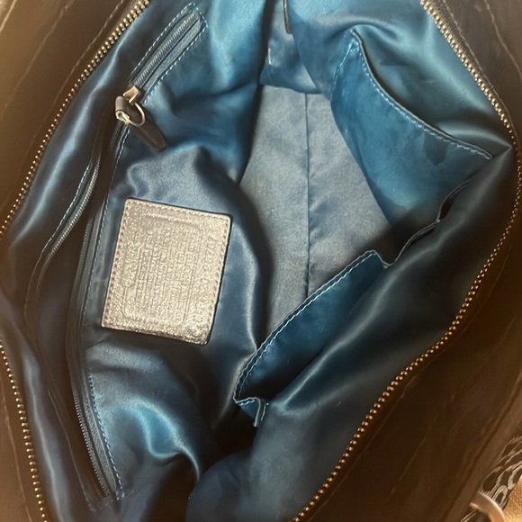 VTG Coach Madison needlepoint Black and Gray Patterned Tote Bag 320-26767 - Picture 10 of 12